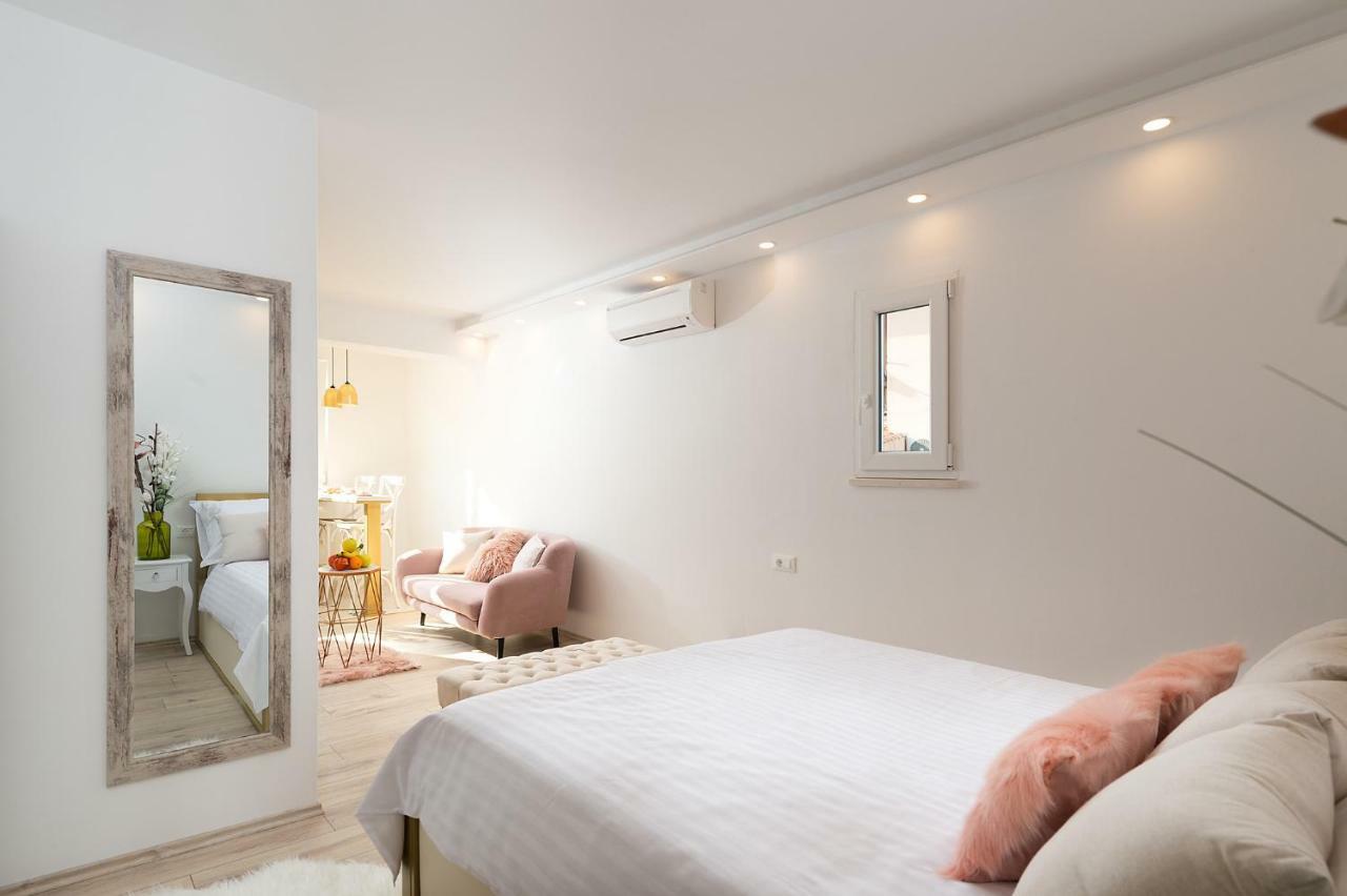 Apartments Mediteraneo 弗尔萨尔 外观 照片